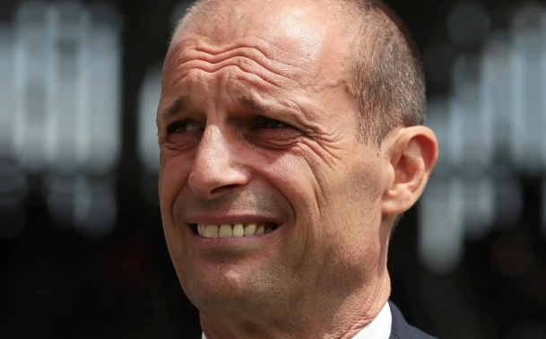 零点：皇马未联系穆帅&小法不在范围，但多次考察阿莱格里