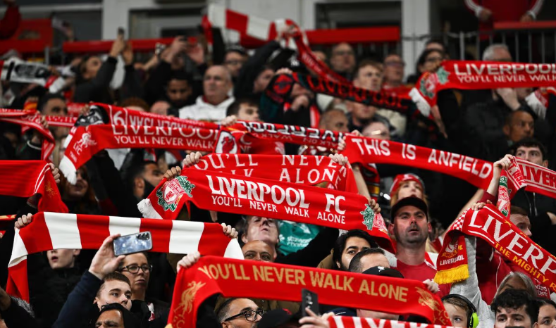镜报：利物浦球迷团体将抗议球票价格上涨，预计开展示威活动