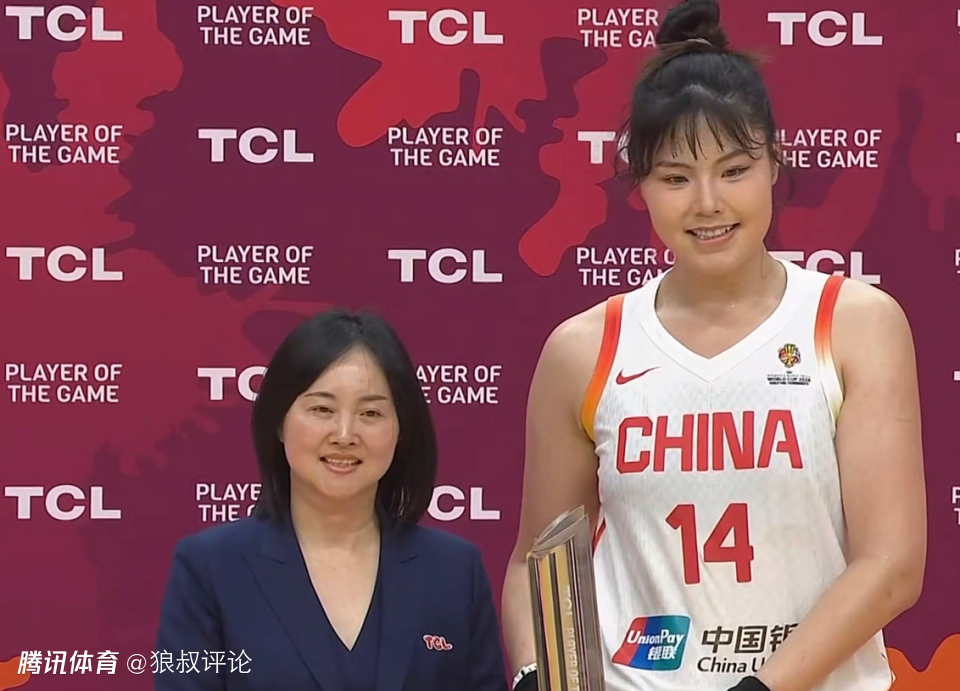 无解连造2+1打爆对手！李月汝回归国家队首战轰21分11板获MVP