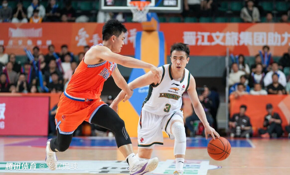 记者爆料赵继伟伤情：腰受伤一度吃止疼药 痊愈后双膝出现反应