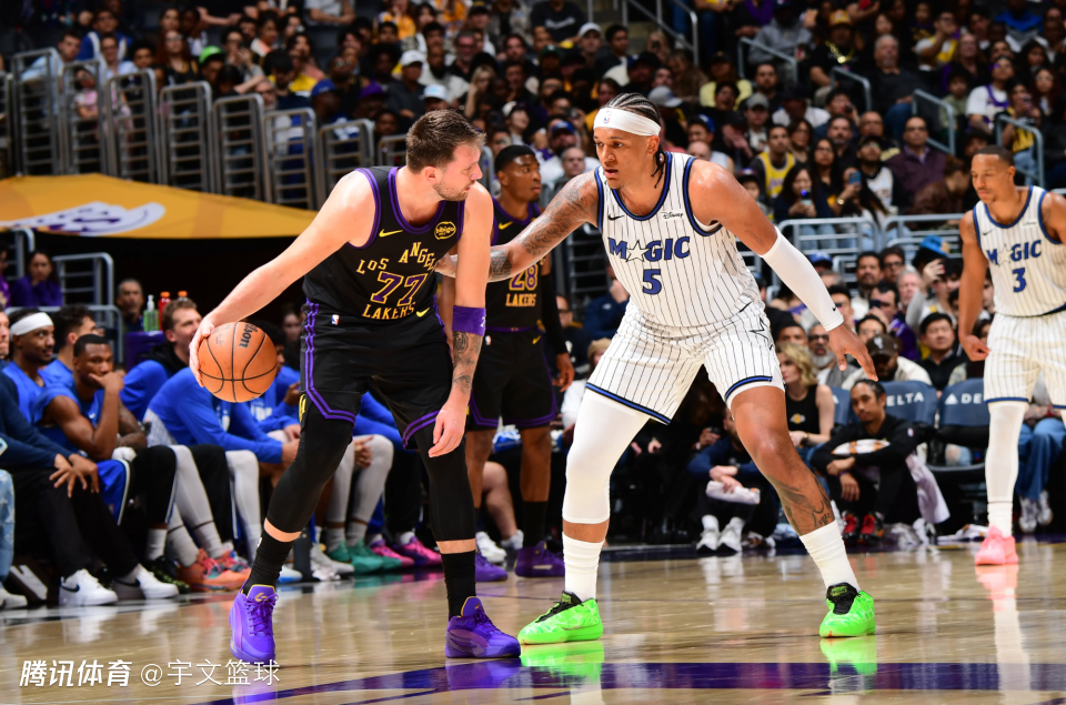 22日NBA前瞻：湖人欲复仇魔术冲击9连胜 杜兰特总分有望超越乔丹