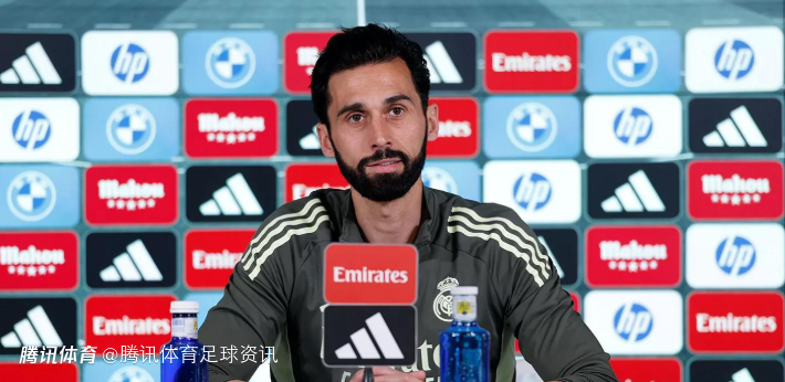 阿韦洛亚：拥有吕迪格是皇马幸运 我想在家给他立个雕像