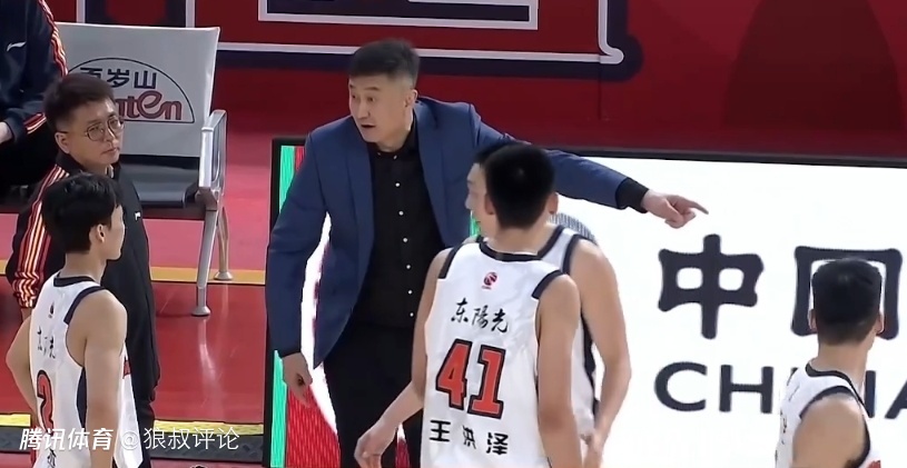 CBA最新排名：京粤7连胜争榜首 山西新疆连败 四川唯一0胜球队