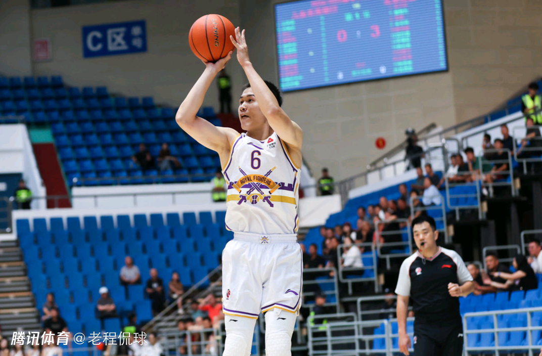 北控射手张帆被连续雪藏本赛季仅打10场 今夏合同到期必离队？