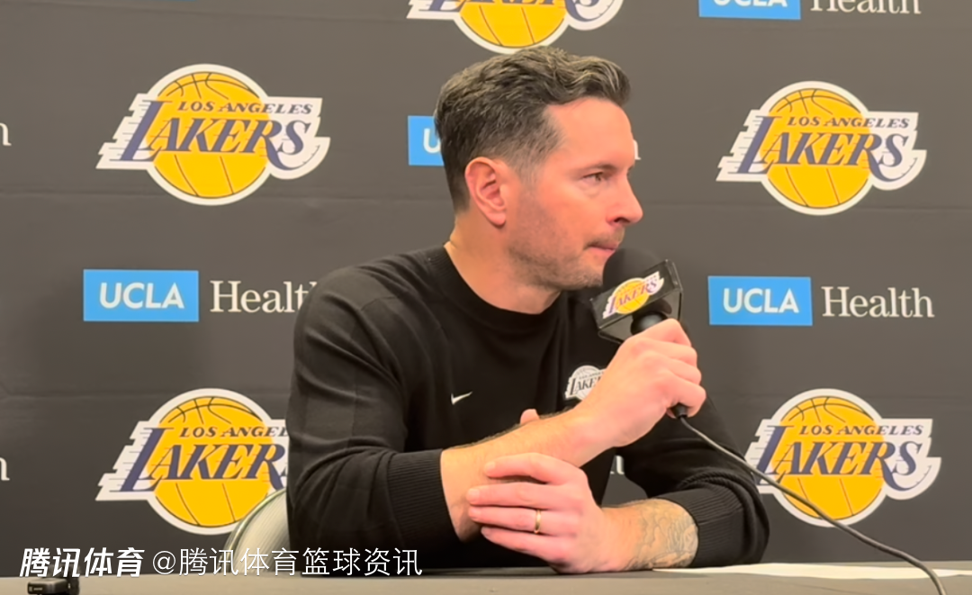 雷迪克：布朗尼对文班完成出色防守 后者是世界上最好的五名球员之一