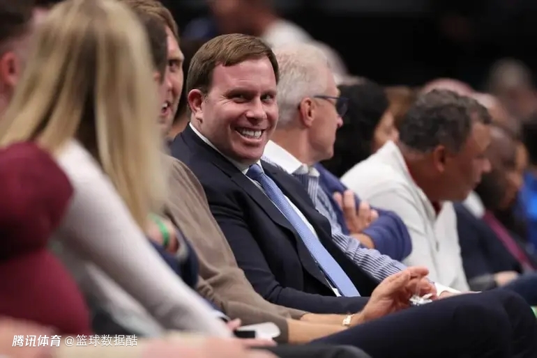 库班回收股份重新执掌独行侠？杜蒙特团队翻白眼回应 计划造新球馆