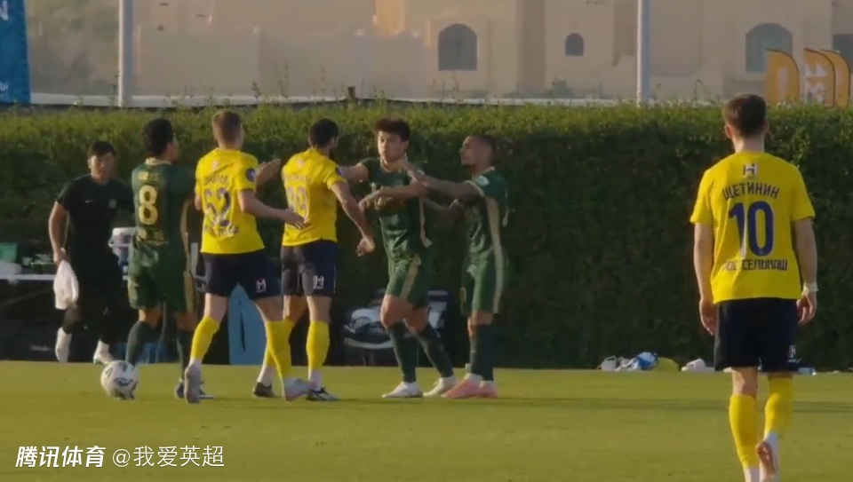 浙江队热身赛爆发激烈冲突！23分钟便腰斩 U23国足队长遭对手袭击
