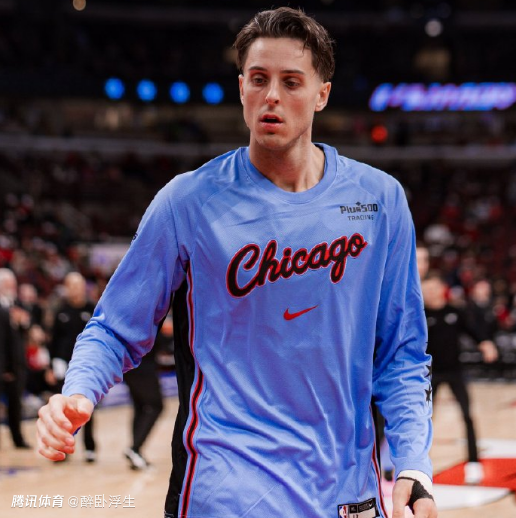 公牛官宣：科林斯将接受右脚趾受伤赛季报销 艾维膝伤两周后复查