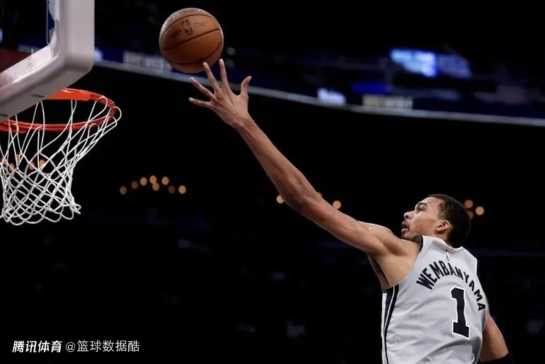 文班亚马坦言MVP评选他会投自己一票 他跟亚历山大各有千秋