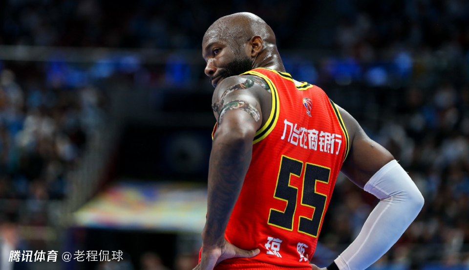 前CBA外援琼斯：所获报价都不太好 我不贪婪但有标准