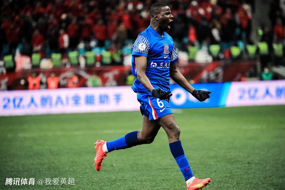 惋惜？申花王牌外援险被归化！因重伤搁浅，本是国足单后腰完美人选