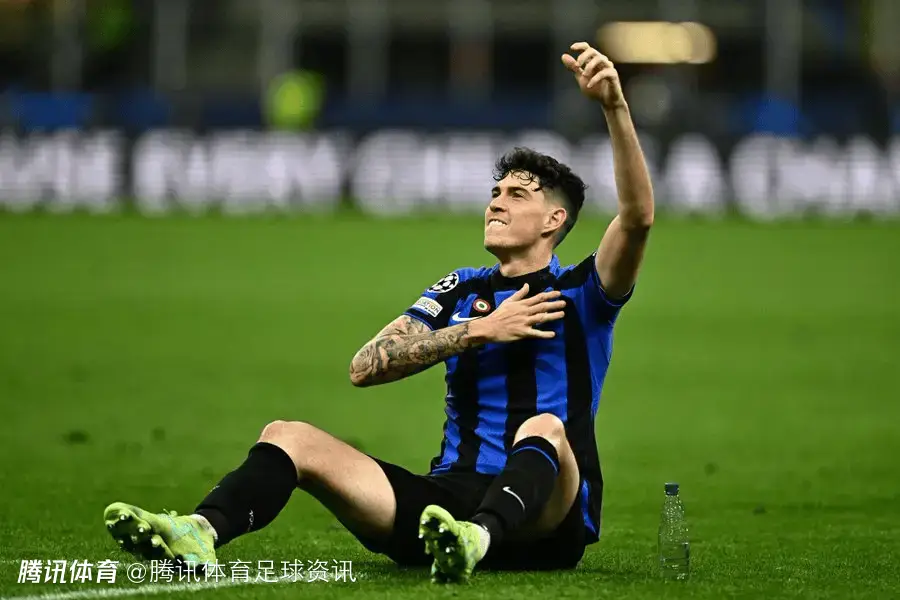 记者：巴萨确实对引进巴斯托尼感兴趣 双方已经出现初步接触迹象