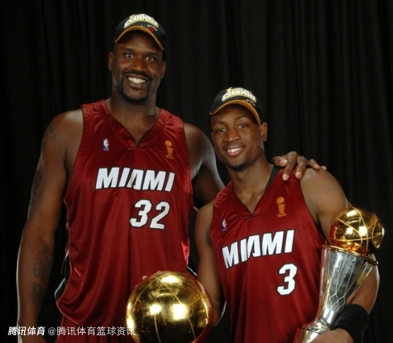 韦德和奥尼尔重温06总决赛：0-2落后时队内吵架 佩顿要求把球给闪电侠