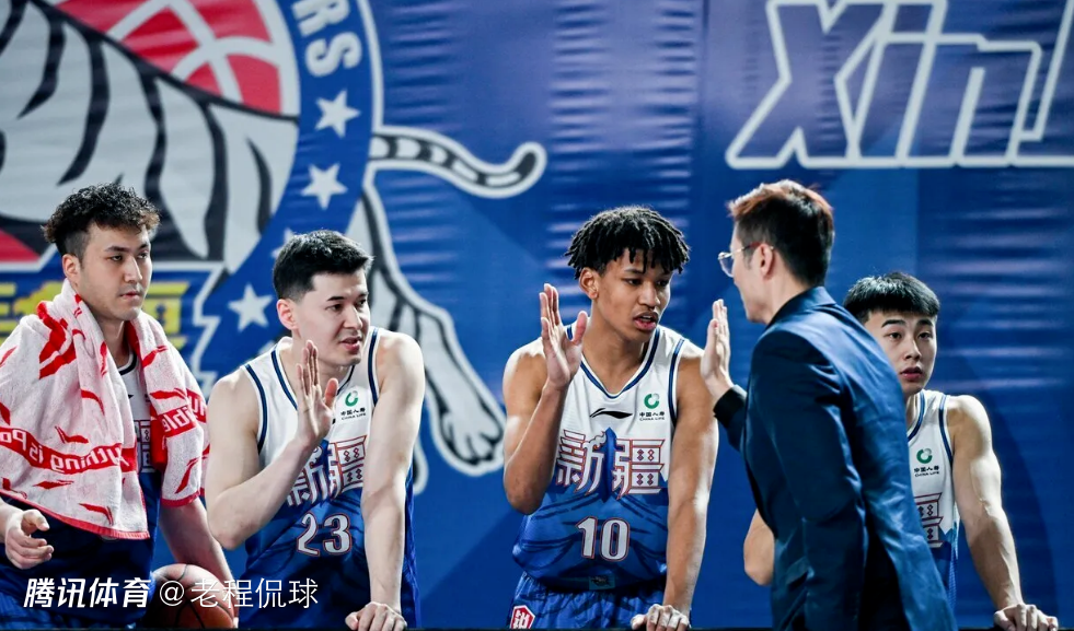 18分惨败浙江队后排名第14 新疆主帅刘炜还能执教多久？