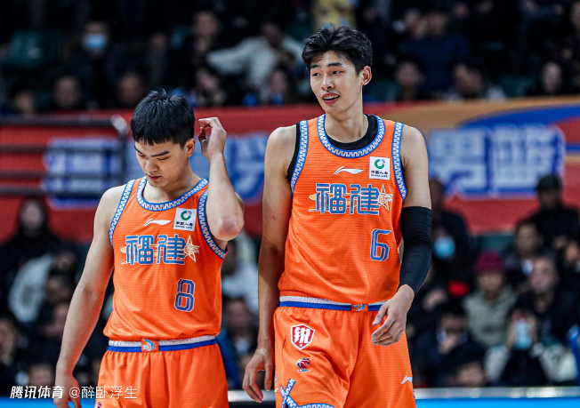 稳居倒数第一！四川狂输福建36分吞开局19连败 邹阳23分