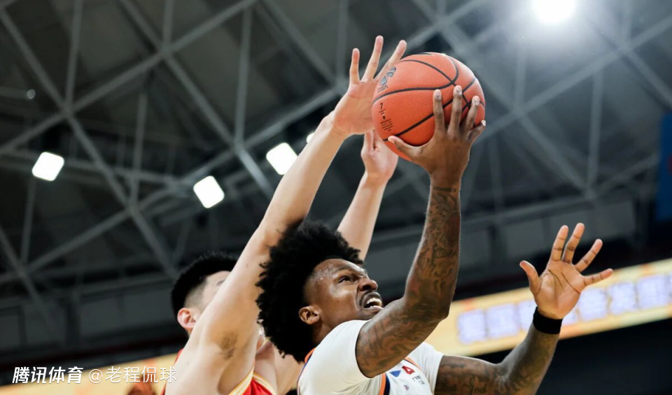 只赢弱旅？上海男篮距争冠为时尚早 5大新援仅一人出彩
