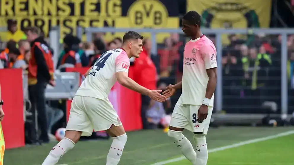 德媒：勒沃库森前锋科法内因伤缺席与拜仁的德国杯半决赛