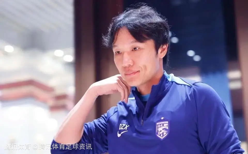 博主：武汉队出征湖北城市联赛 邓卓翔担任队长身披10号