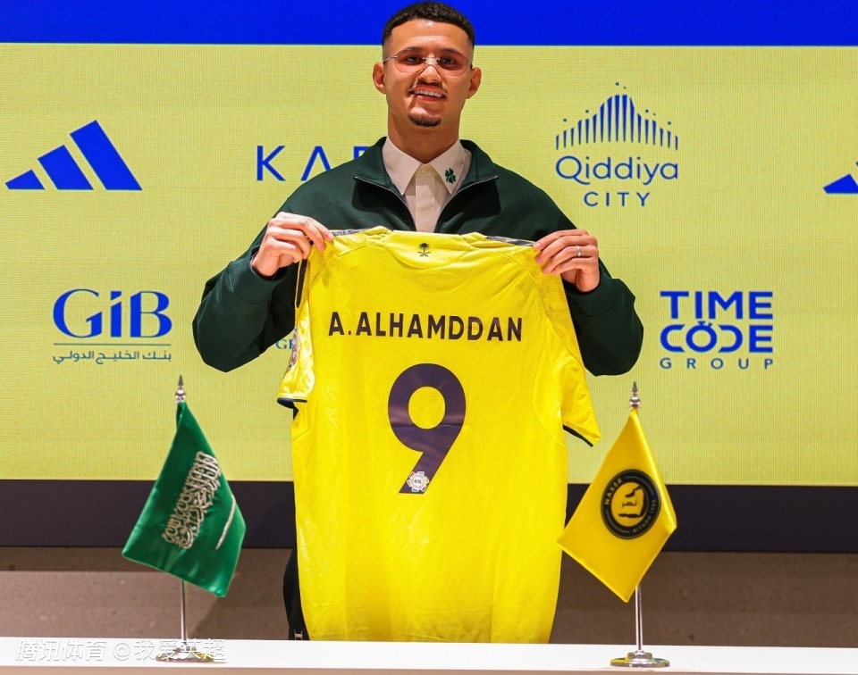 C罗失望？疑遭金主糊弄！错失本泽马后免签新月替补，本季10场0球0助