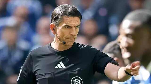 德国名哨艾特金结束职业裁判生涯，曾执法巴萨6-1逆转巴黎