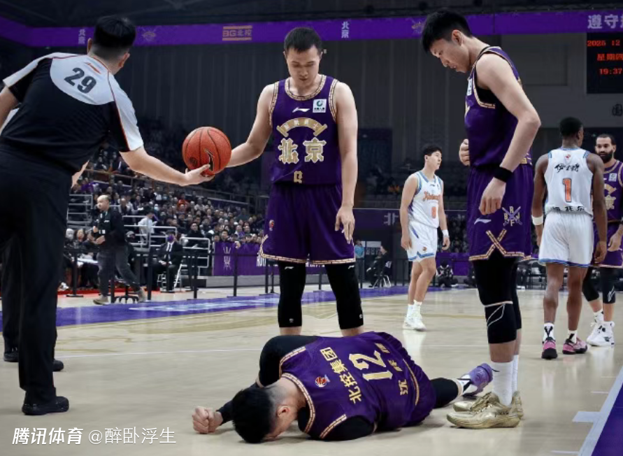 沈梓捷伤退新疆送北控首败 纳托尔27+6+6齐麟19+5三分