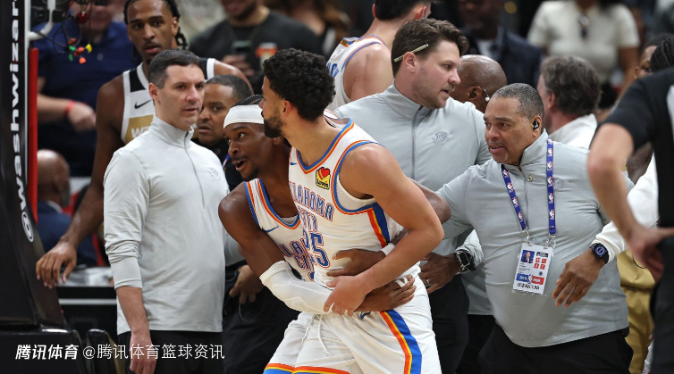 雷霆主帅：不认同裁判的驱逐判罚 哈滕极具存在感就像一个斗士