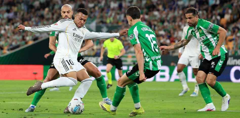 姆总要小心！若下轮再得一张黄牌，他将缺席与巴萨的国家德比