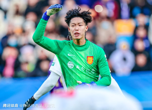 铜梁龙门将姚浩洋：李金羽是我人生中的伯乐 目标从中超踢进国家队