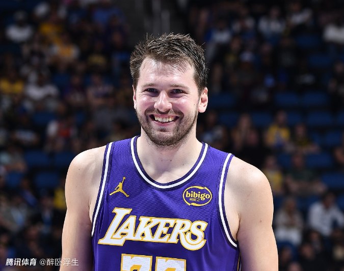 打疯了！东契奇生涯32次单节20+追平哈登 历史第三仅输库里科比