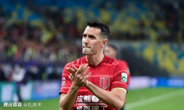 沪媒辟谣：海港从未与周定洋进行接触，3名有合同外援确定留队