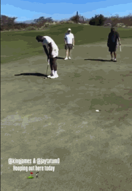 梦幻同框！塔图姆晒与詹姆斯乐福打高尔夫动态 老詹长推命中