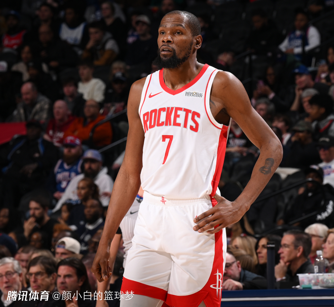 两续命三分打铁+致命失误！杜兰特鏖战44分钟累瘫 轰36+7显悲凉