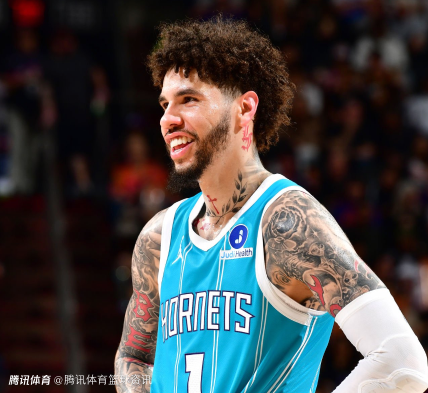 里程悲！三球达成生涯100场20+5+5 为历史第八位在25岁前解锁该成就球员