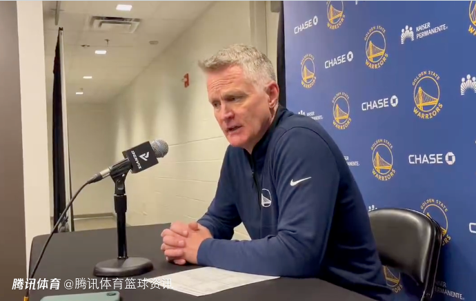 科尔：经历输球+被伤病打击真的很难 为大伙的表现感到骄傲