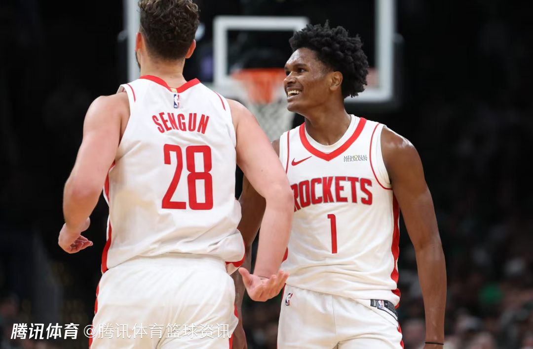 神操作！阿门故意喊对手协防申京 只为自己得到空位扣篮