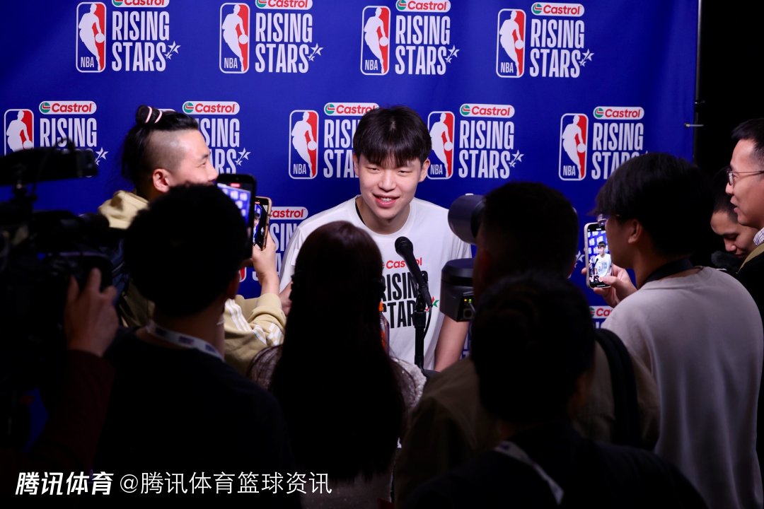杨瀚森：利拉德训练时投篮几乎不丢 阿夫迪亚中文很棒会喊工作人员“美女”