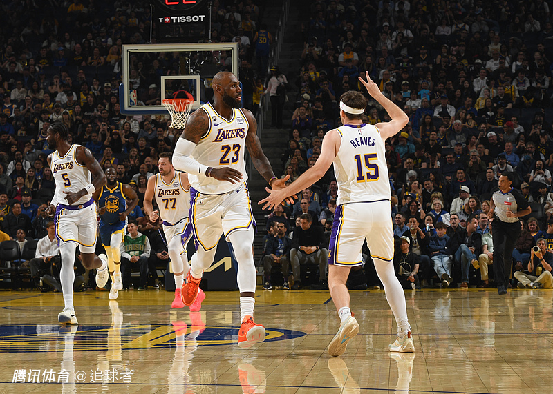 詹姆斯回应大胜勇士！透露首次带女儿来客场比赛：她是我的幸运符