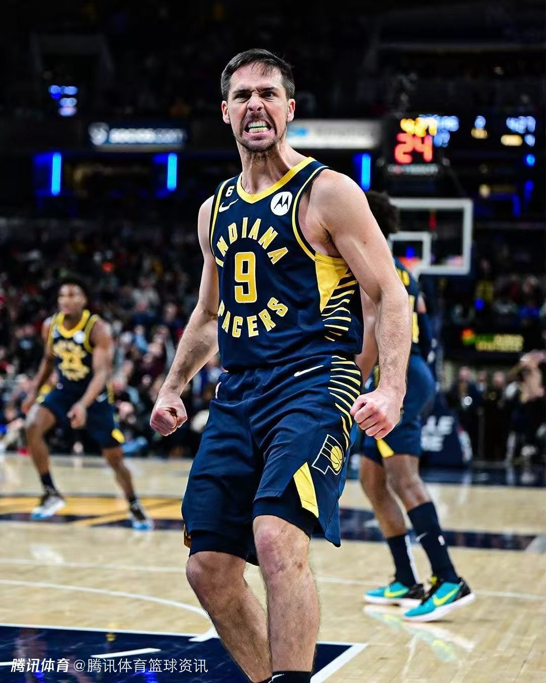 TA：步行者后卫麦康奈尔签约安踏 终结六年球鞋自由身