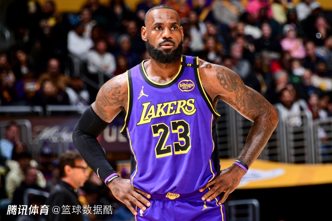 ESPN解读詹姆斯未来三大选择 某教练：合适情况下他仍能帮球队