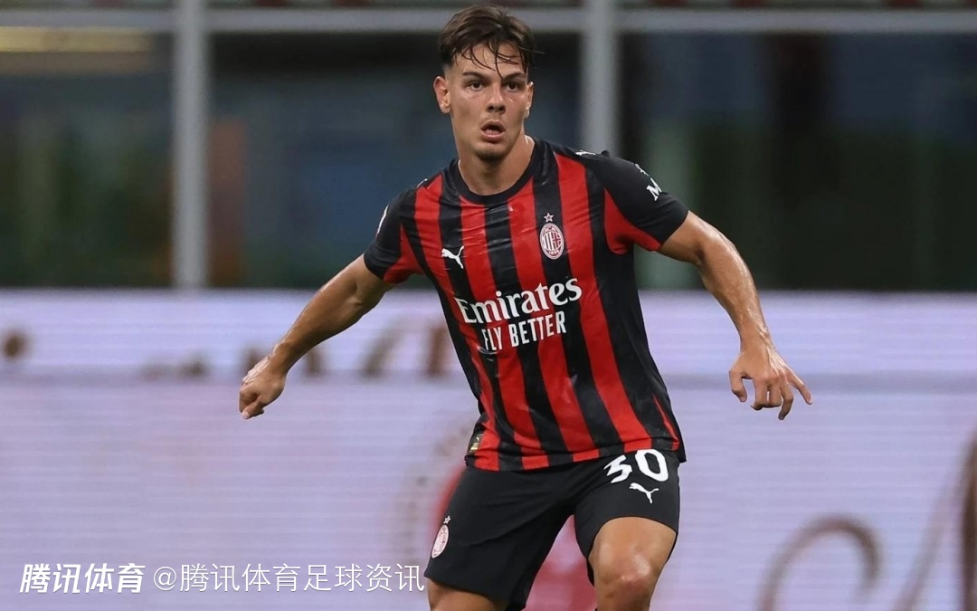 亚沙里：能向莫德里奇学习非常不可思议 我希望能从他身上吸收一切