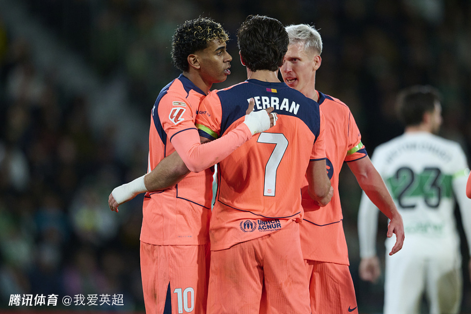 本该10-1？巴萨轰30脚+7次离谱吐饼，1秒两度中柱，弗里克目瞪口呆