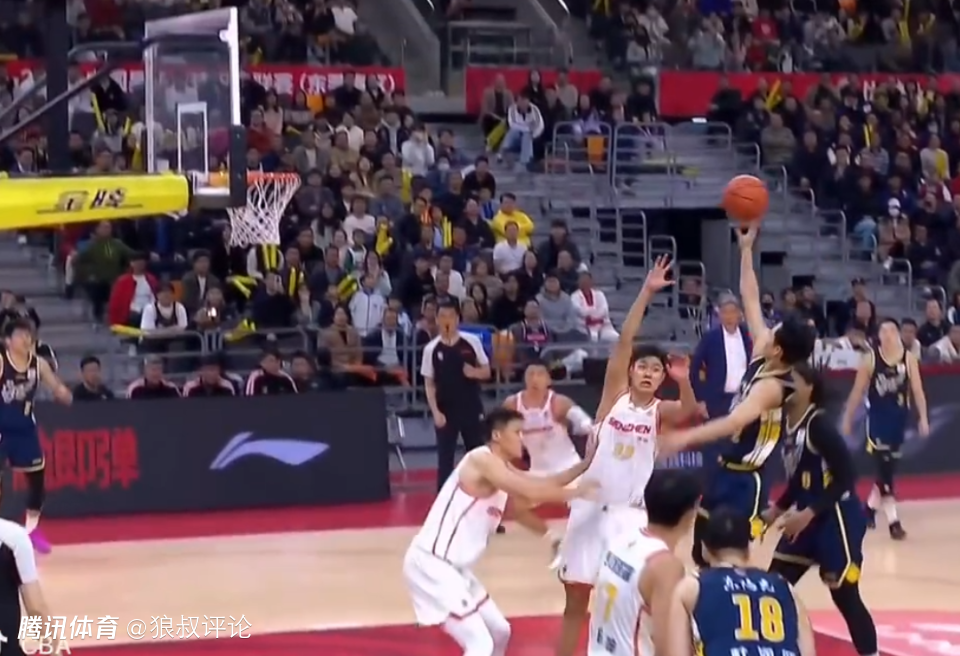 广东5分险胜深圳引热议！徐杰关键抛投杀死比赛引媒体人狂赞