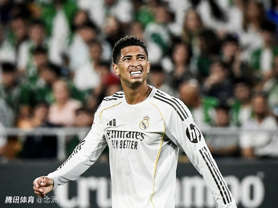 足坛一夜动态：皇马1-1遭绝平！炮轰裁判 森林5-0那不勒斯4-0