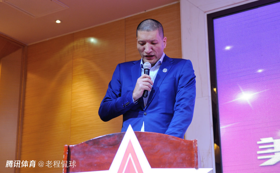 男篮名宿巴特尔自曝往事：在北京队年薪18元 险些掉进过下水道