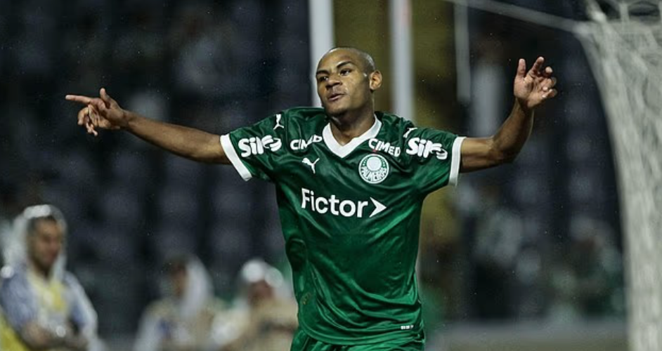 邮报：曼联准备为16岁巴西天才孔塞桑报价4000万欧元