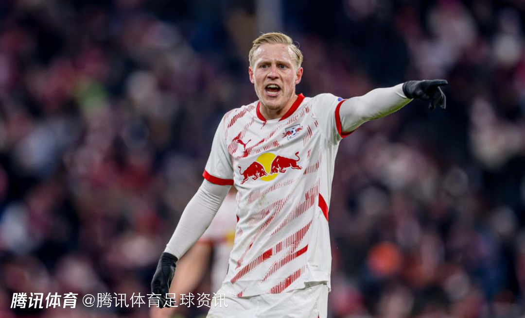 尤文跟队记者：尤文考虑明夏免签施拉格 冬窗转会费需1000万欧