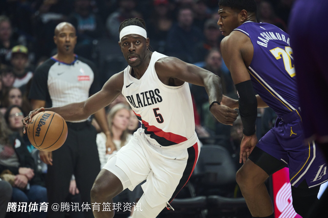 开拓者更新球队伤情：霍勒迪已恢复球场训练 亨德森两周后复查评估