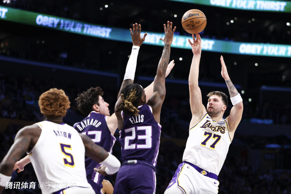 13日NBA前瞻：哈登欲超奥尼尔冲击总分第九 湖人力争赛季三杀国王