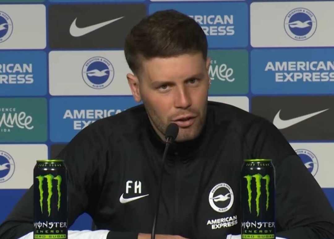 许尔策勒：切尔西的阵容足以击败任何球队，但有信心赢下他们