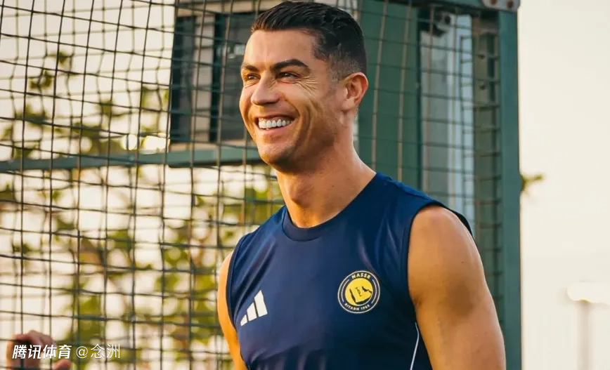 C罗在马德里治疗伤病！或缺席2场世界杯热身赛 重返沙特时间曝光